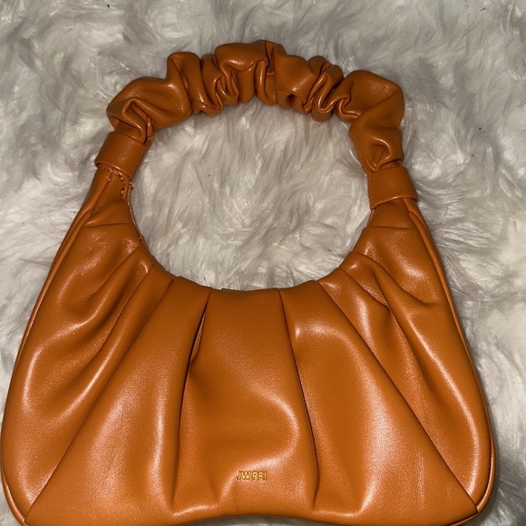 AUTHENTIC JW PEI GABBI RUCHED HOBO BAG in orange - LIKE NEW. Worn a few times - Picture 3 of 10